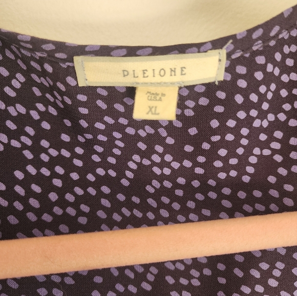 Purple Polka Dot Sleeveless Blouse XL - Picture 2 of 5